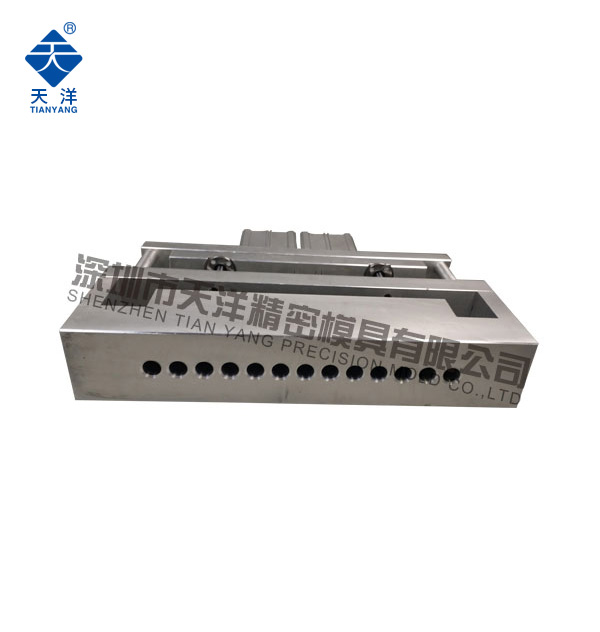 20X6mm氣動打孔機(jī)