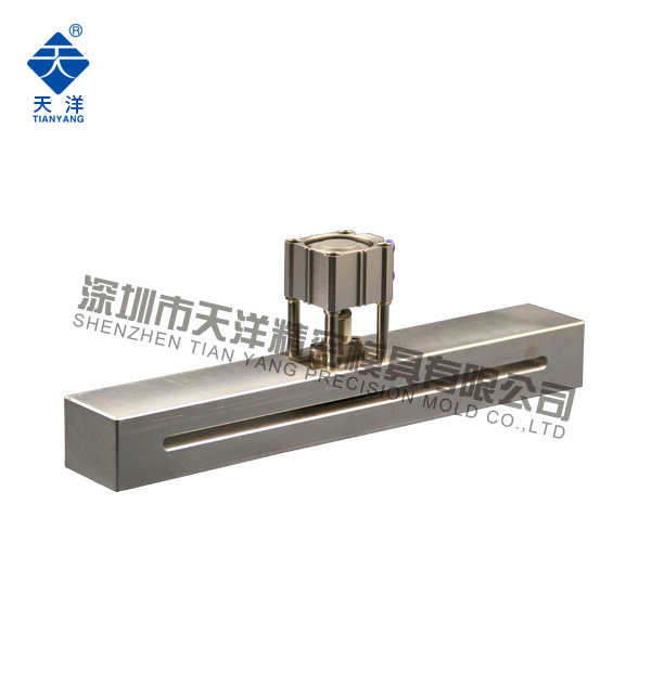 60X20mm氣動(dòng)打孔機(jī)