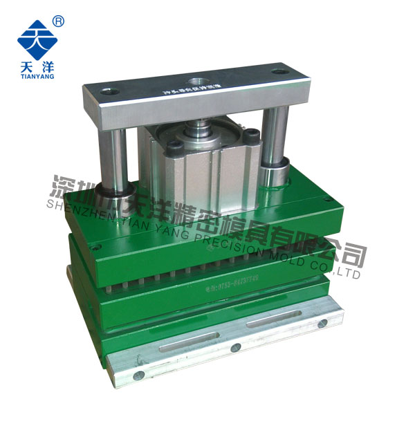 齒型3.8mm氣動(dòng)打孔機(jī)